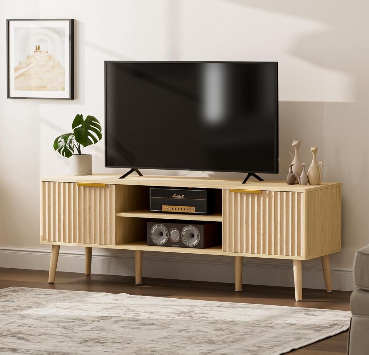 Tv Stand / Entertainment Center