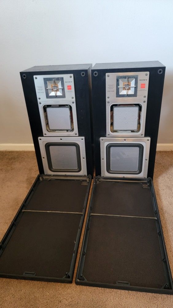 VINTAGE SONY APM-750AV TWO-WAY SPEAKER SYSTEM w/ BOX - Good but