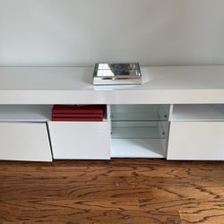 High gloss tv Stand 