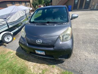 2012 Toyota Scion iQ