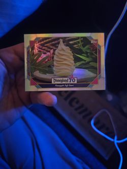 Pineapple soft serve 2025 topps disneyland 70th anniversary rainbow foil card