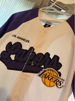 Lakers jersey size S