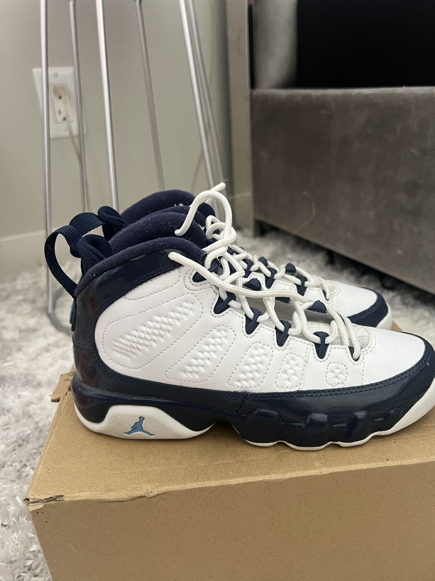 Jordan Retro 9