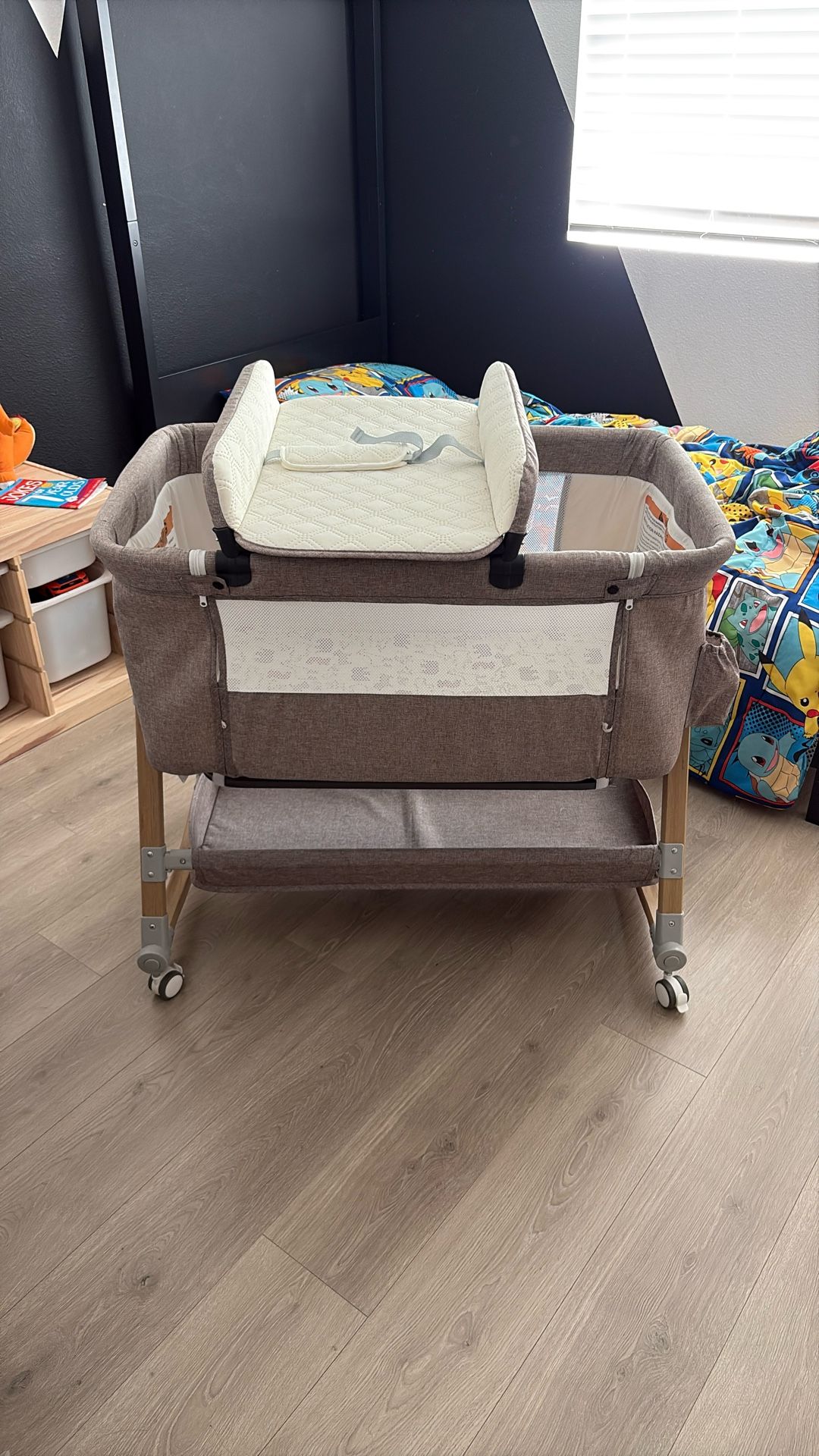 Bassinet & Side sleeper
