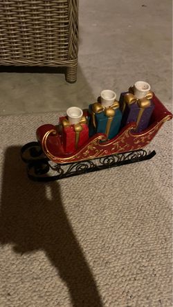Candle holder sleigh