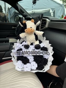 Vaquita bouquet 🐮🤍🖤