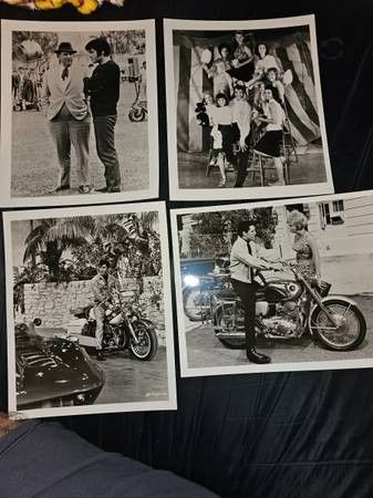 4 8x10 photos elvis presley