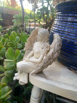 Angel decor