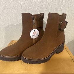 PRICE DROP - Brand New Blondo Women’s Boots (size 8m)