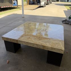 Ladlow’s Marble Coffee Table 4x4