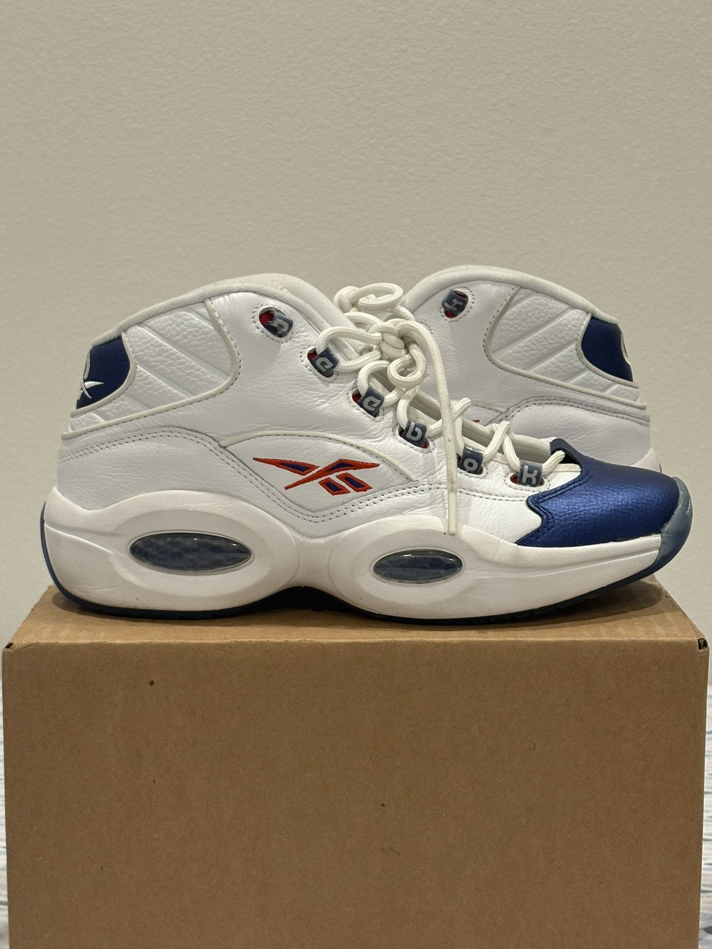 Reebok Question – Size 11 (Fits Like Men’s 10)