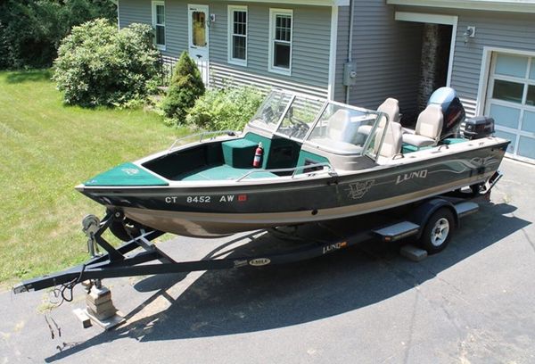 2000 1900 lund pro v i.f.s.(integrated fishing system) plus equipment