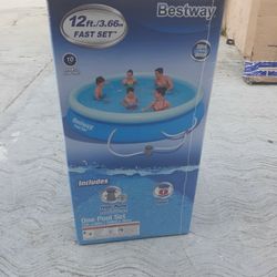 Bestway pool 12 Ft / 3.66 M Fast Set
