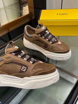 Fendi Men’s Sneaker With Box 2026 New