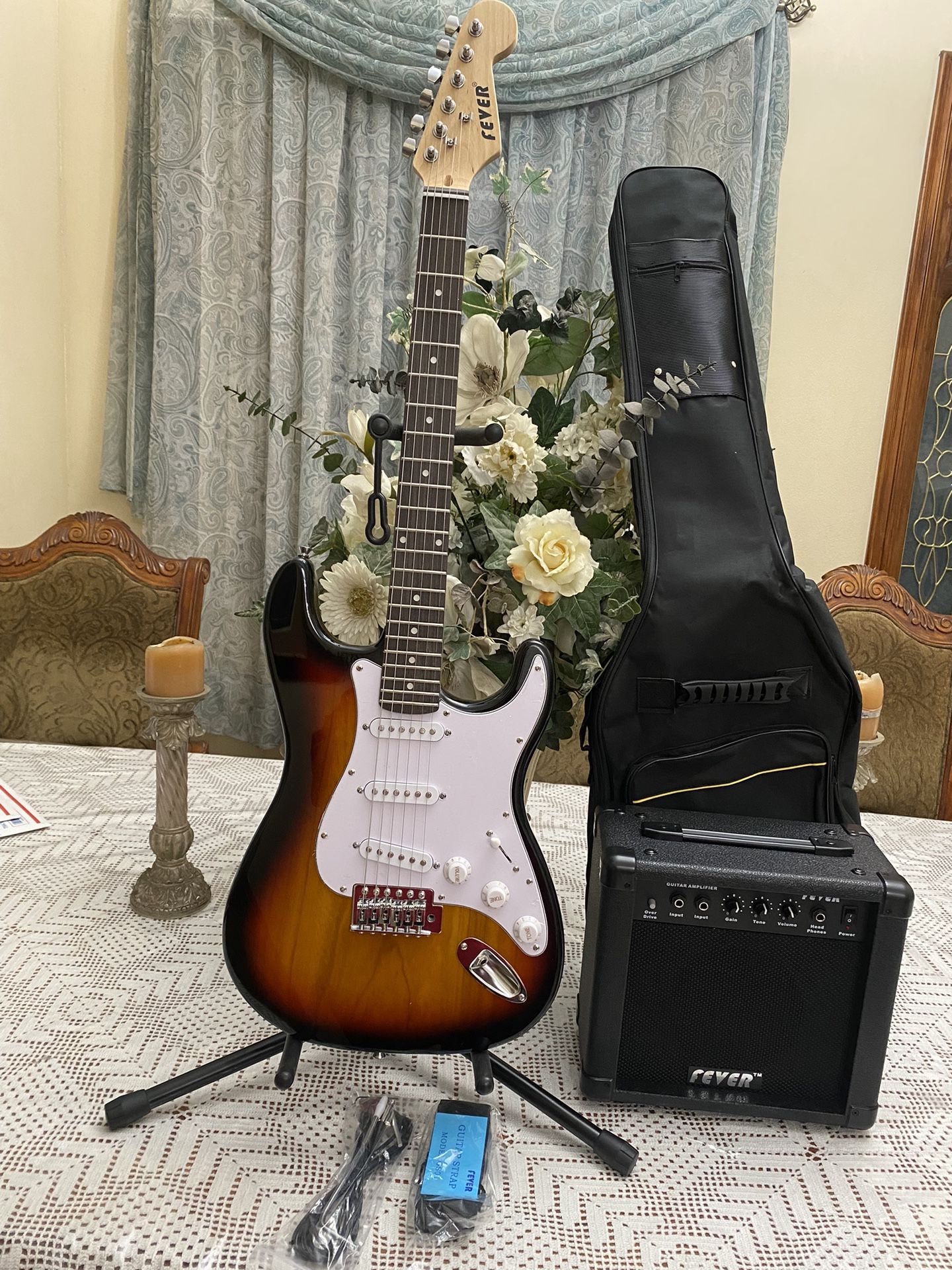 Fever Electric Guitar Package