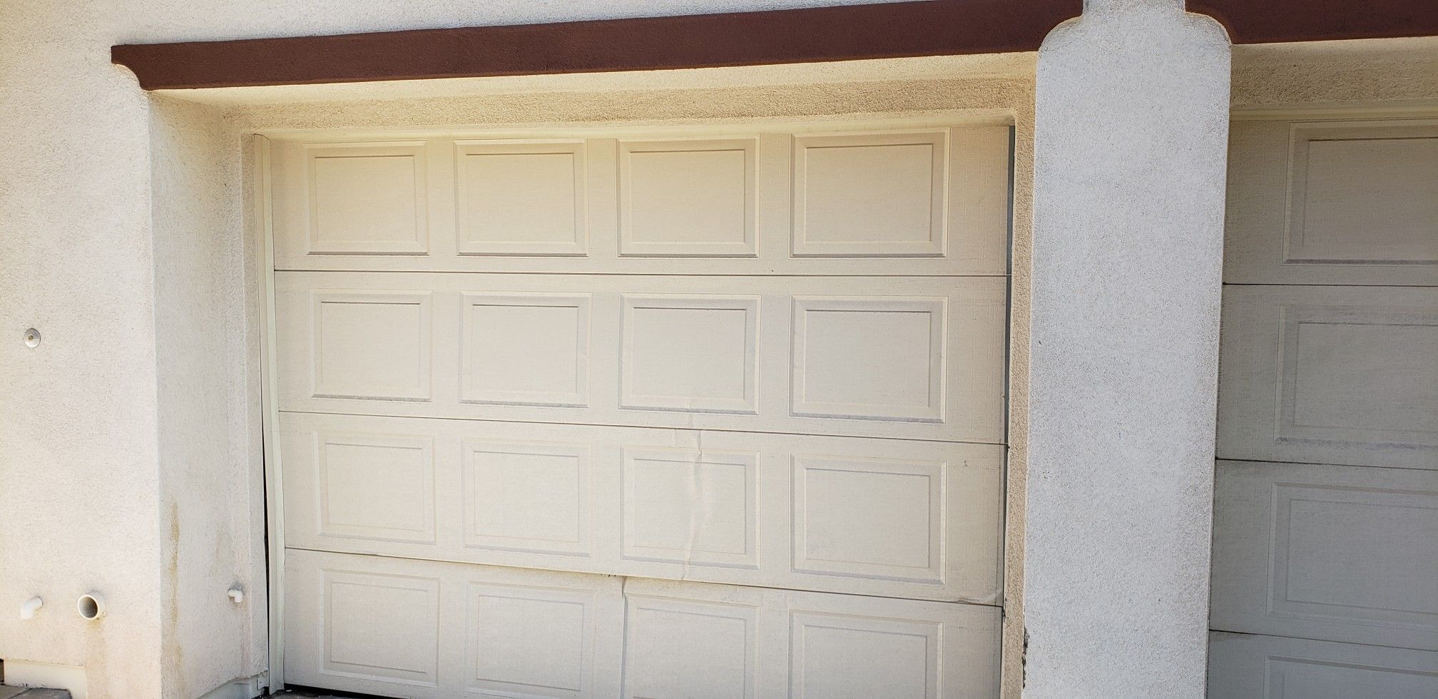 FREE GARAGE DOOR PANELS FOR RECYCLING