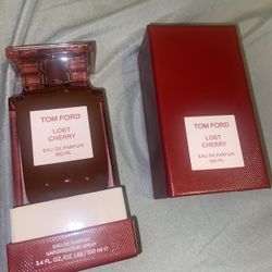 Cologne Tom Ford (Lost Cherry)