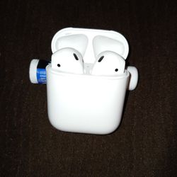 Apple Airpods (Used Good Condition) 