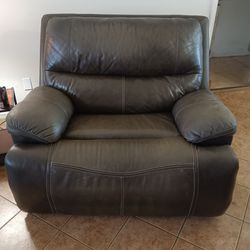 Electric Leather Oversized Recliner 