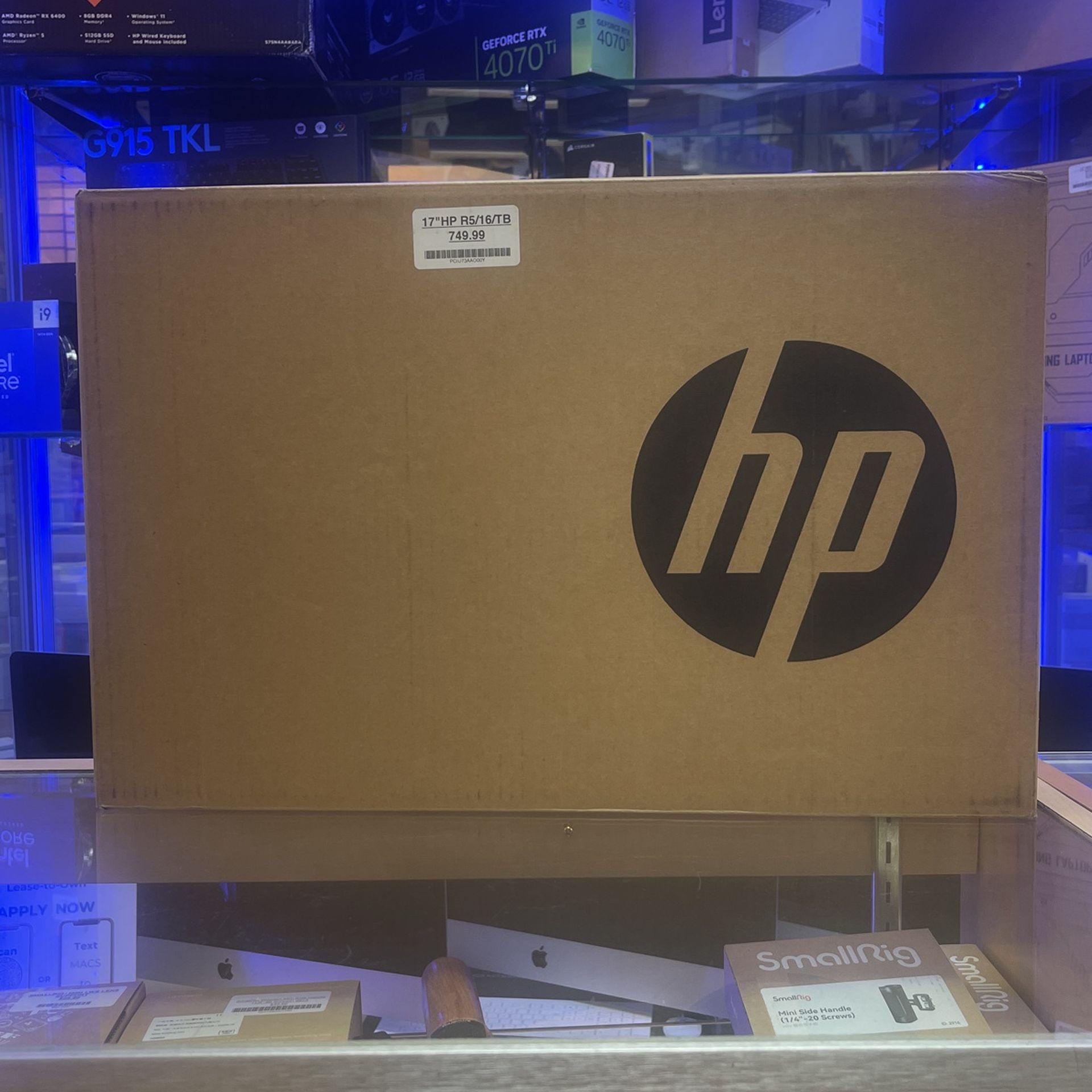 17” HP RyZen 5 16Ram 1TB SSD