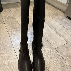 Timberland Women Boots Size 8.5