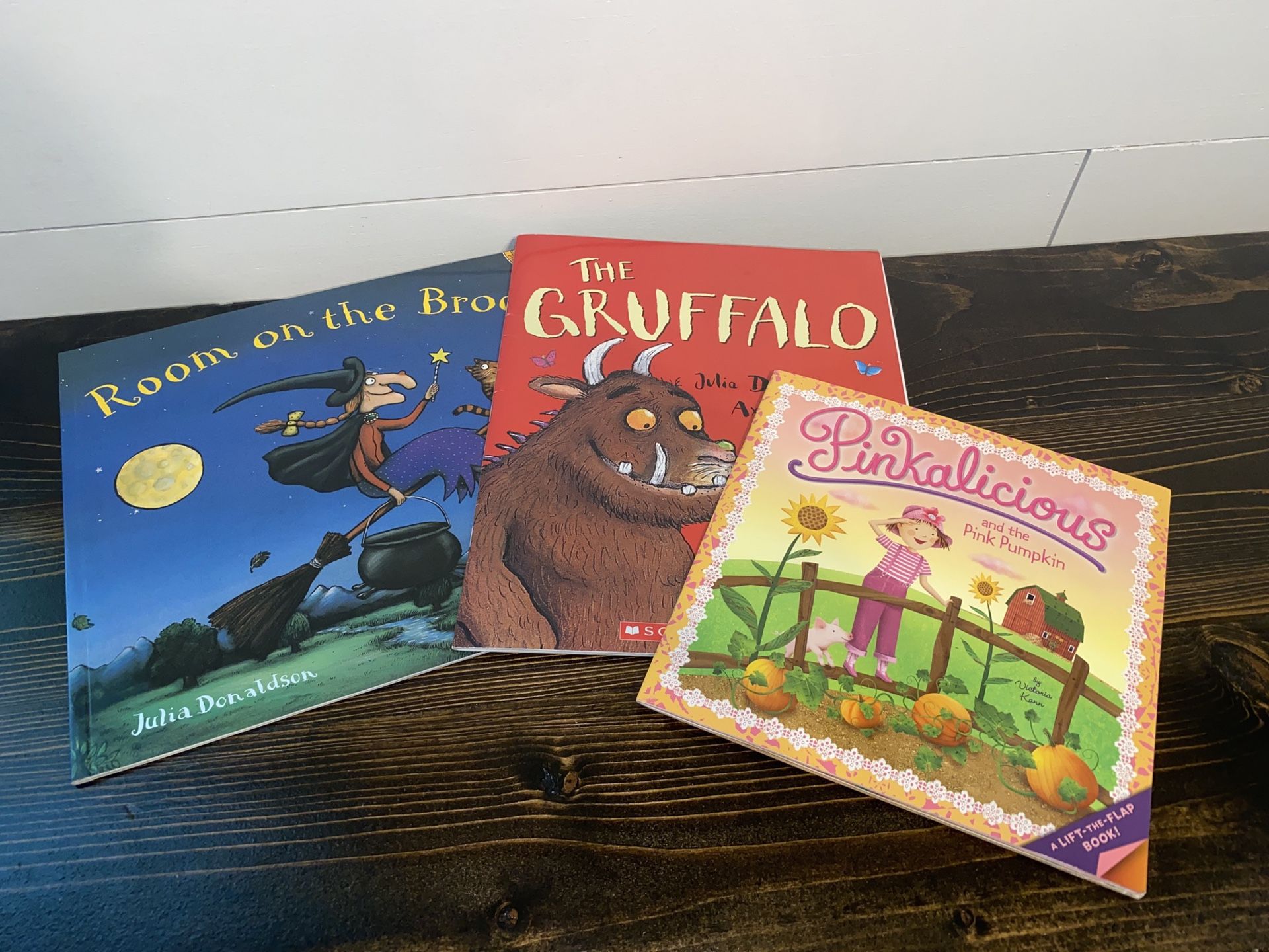 Kids books, ROOM ON THE BROOM, The GRUFFALO, PINKALICIOUS