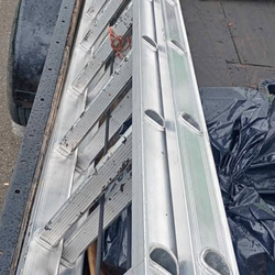 24-40ft Aluminum  dallas75134 area pick up only