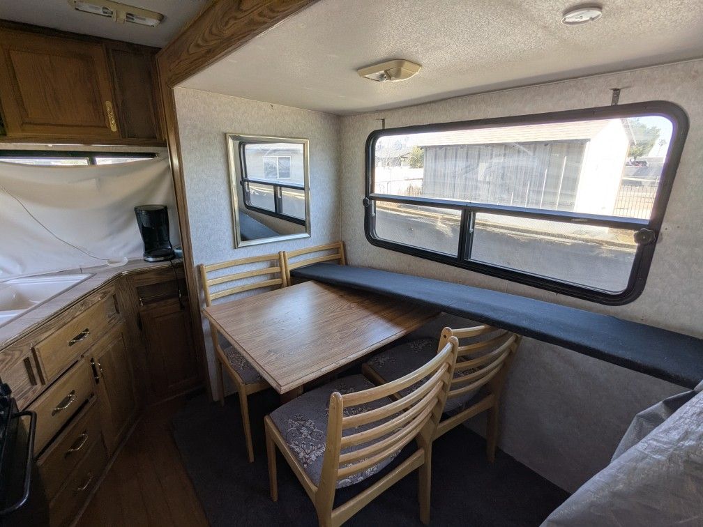 1995 wilderness 33ft 5th Wheel RV for Sale in Buckeye, AZ - OfferUp
