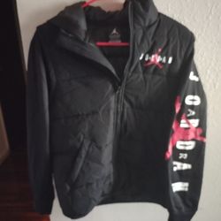 JACKET BOYS 12,/ 13 JORDAN 👍