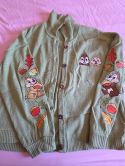 Disney Hot Topic Chip and Dale knitted sweater