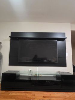 Wall+ Floor unit entertainment center