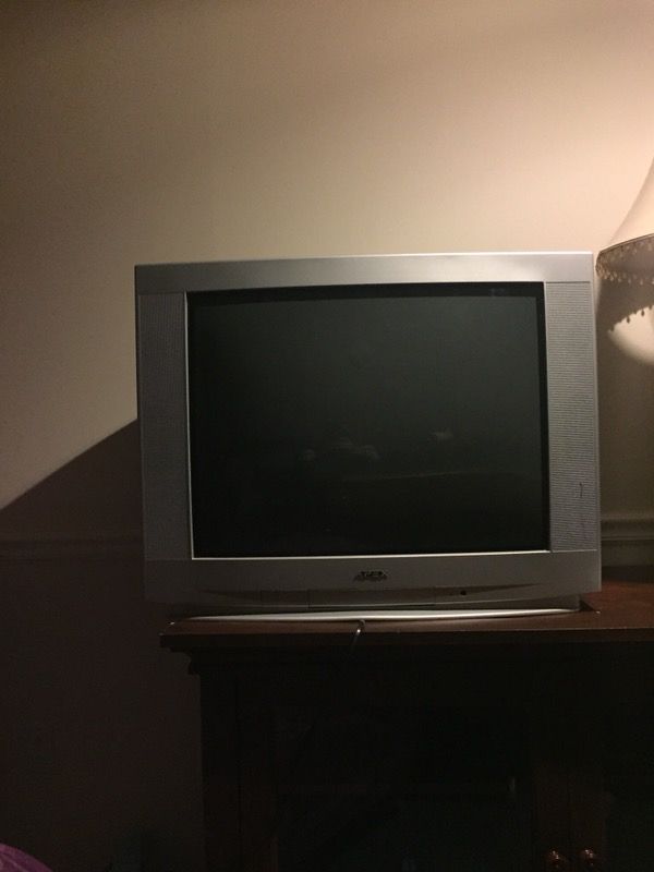Apex 27 inch TV works great