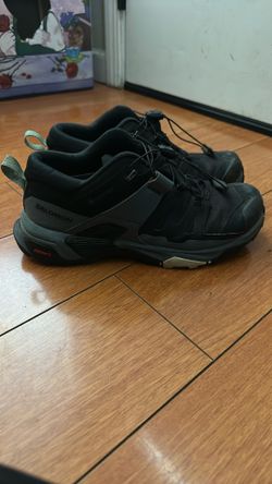 Salomon Ultra 4 GTX Hiking Shoe - Women's Size 6.5