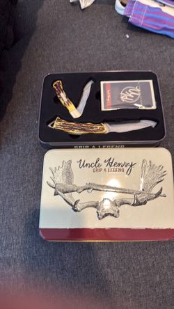 Uncle Henry Sports Gift Knife Set w/ Sheath & Playing Cards