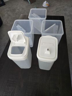Cereal / bread containers