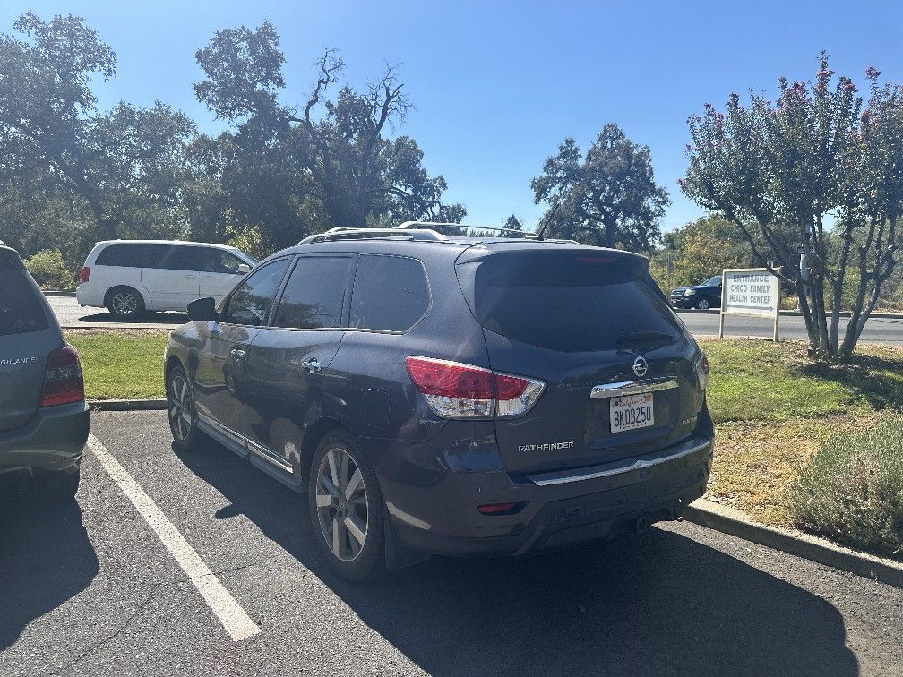2014 Nissan Pathfinder