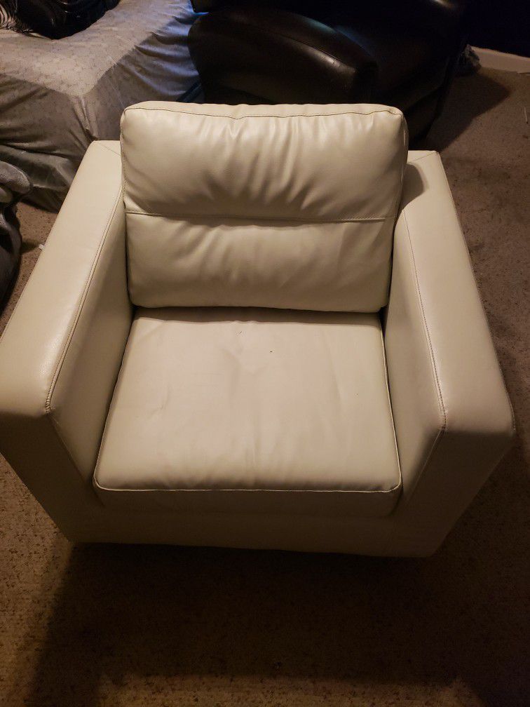 3 Free Leather Chairs