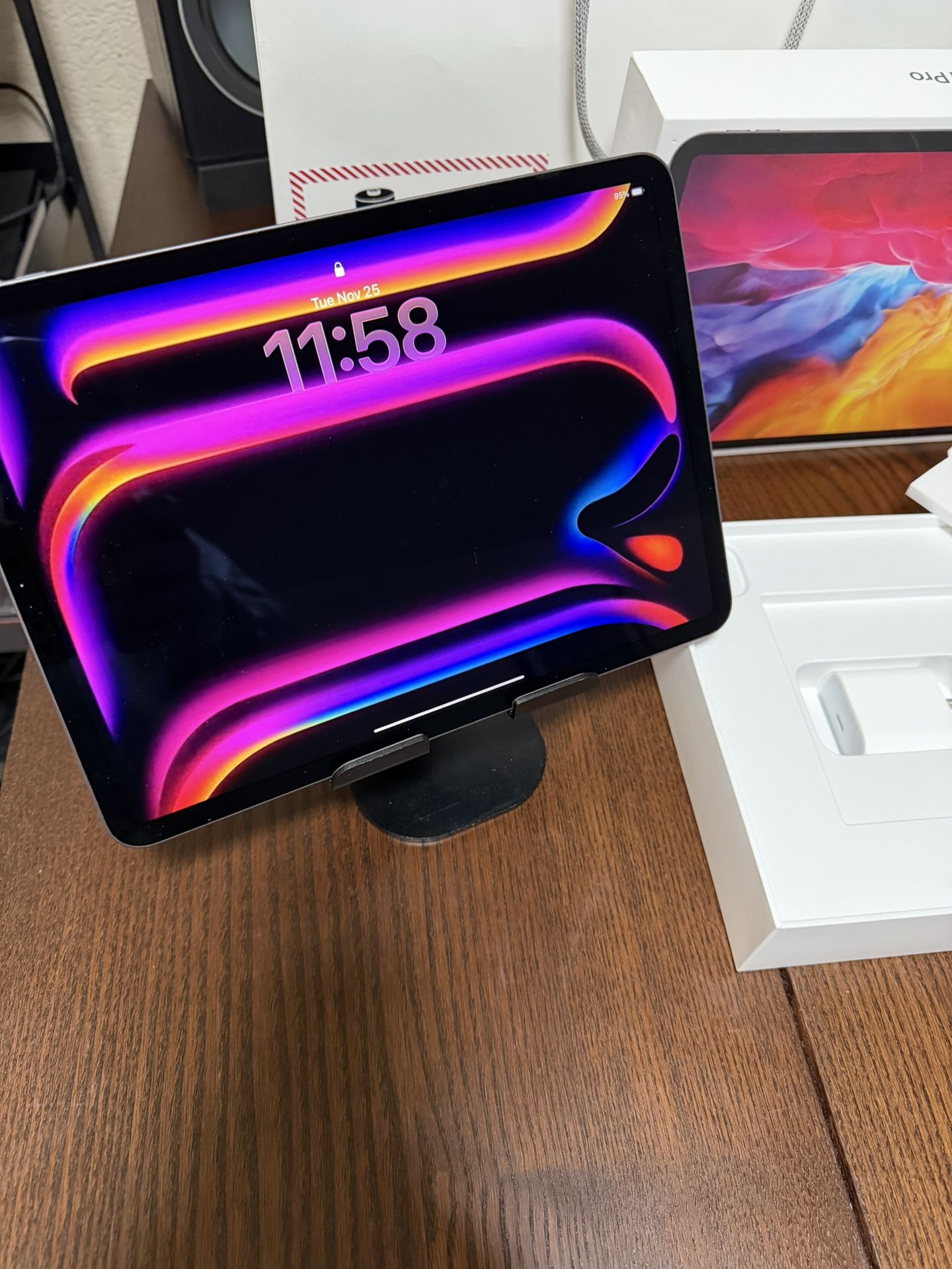 iPad Pro 128 gb.     Space Grey WiFi 