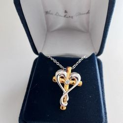 The Danbury Mint Gold Tone Cross Silver Heart Pendant Necklace 18" Religious