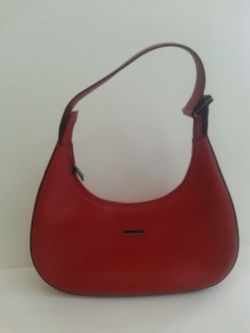 Ealio red purse