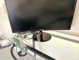 Samsung curve monitor 24.”