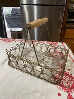 Lot/set of 5 item:!great pieces: for storage,or decor pieces, could do seperate, price better as a lot  5 piece set all included for price !!  1- Wood