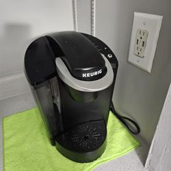 KUERIG COFFEEMAKER