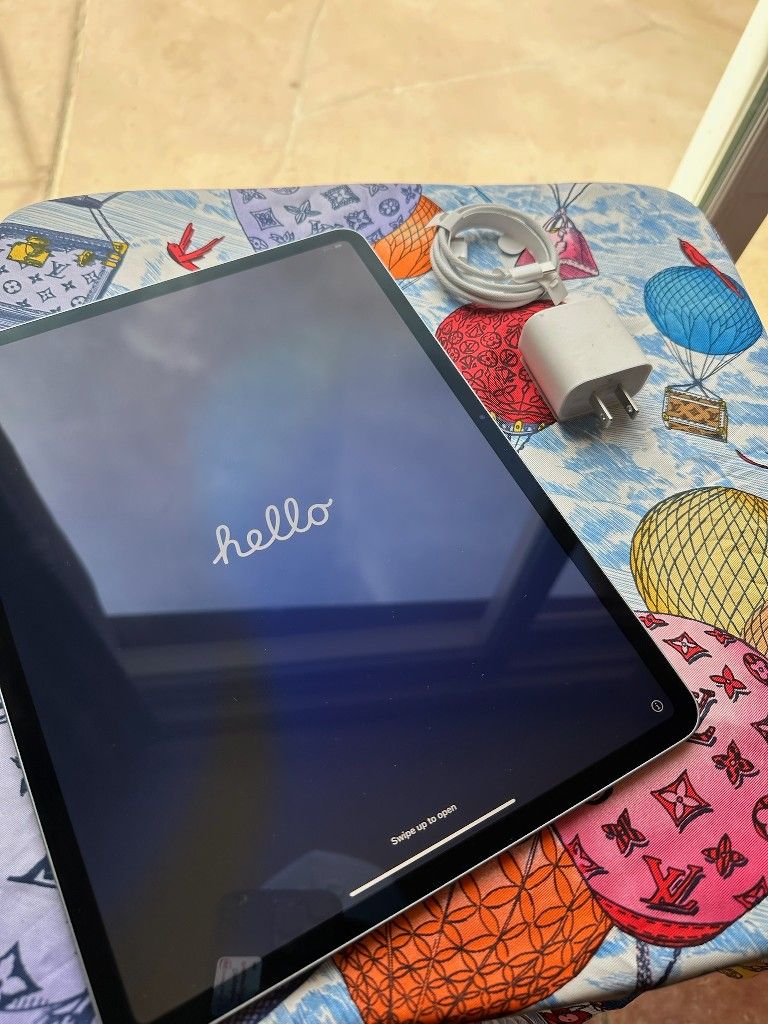 2024 13in Ipad Air M3 