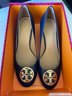 Tory Burch Navy Blue Heels Size 7.5 New Never Worn