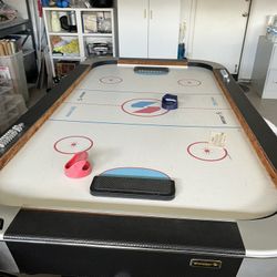 Air Hockey Table 