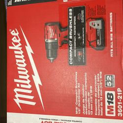 Milwaukee Drill Driver  M18 Series 