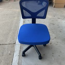 Free Blue Office Chair With Mesh Back