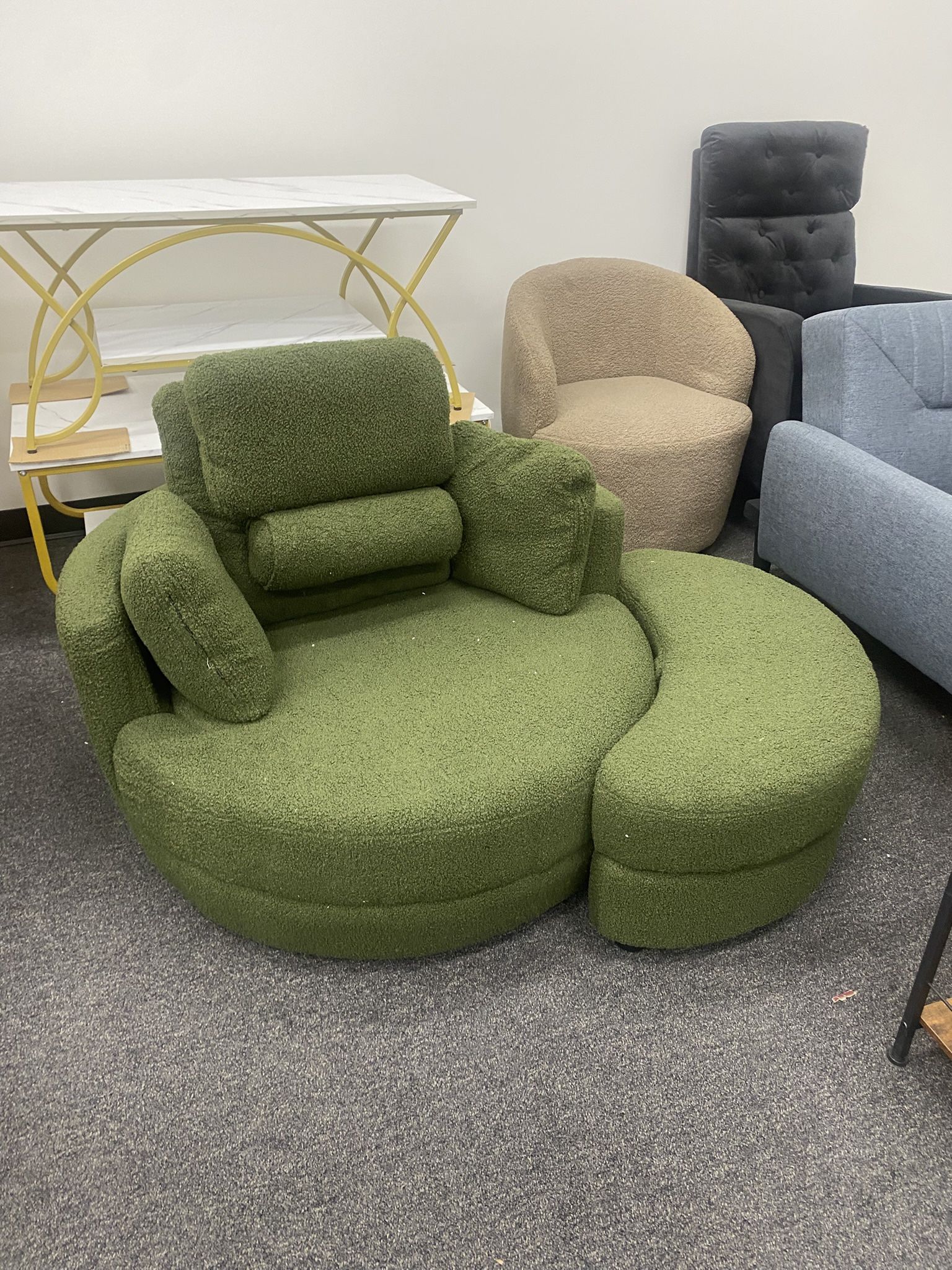 New Assembled Swivel Accent Chair with Ottoman, Swivel Barrel Chair - Cuddle Chairs Round Lounge Sofa Chair