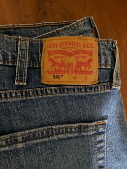 Men Levi Jeans